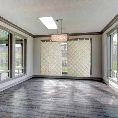 Утеплена штора для вікна 1.4х2.8м. Термоштори на липучках на карниз, трос. Теплоізоляційні зимові штори, фіранка для дому, дверей, балкона, тераси