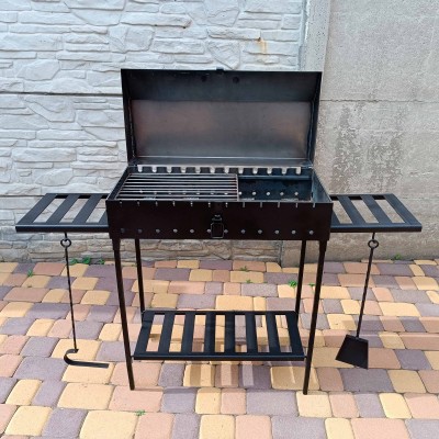 Мангал з кришкою на 12 шампурів 5мм для барбекю та шашликів. Металеві полиці, знімні ніжки, решітка-гриль, совок та кочерга