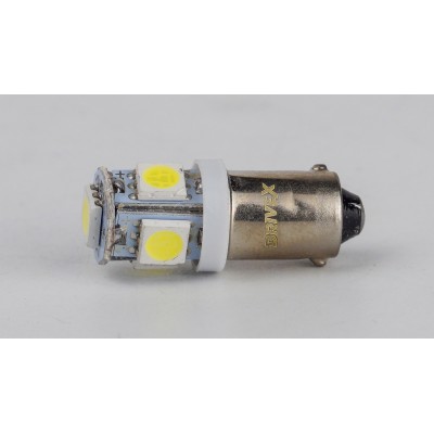 Світлодіоди в габаритні вогні. підсвітку номера та в салон T8-208 24V 1W 15Lm BA9S/T4W d-9mm C